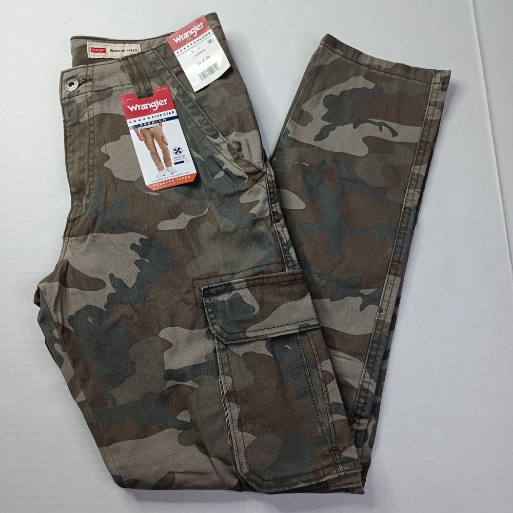 Wrangler Cargo Pants Men's 28x30 Camo Regular Taper Stretch Utility Workwear